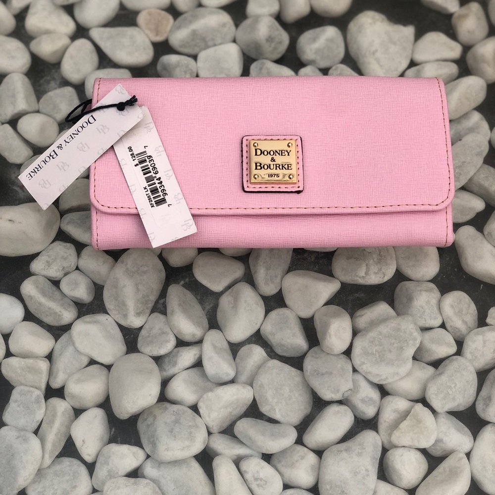 Dooney & Bourke baby pink wallet
